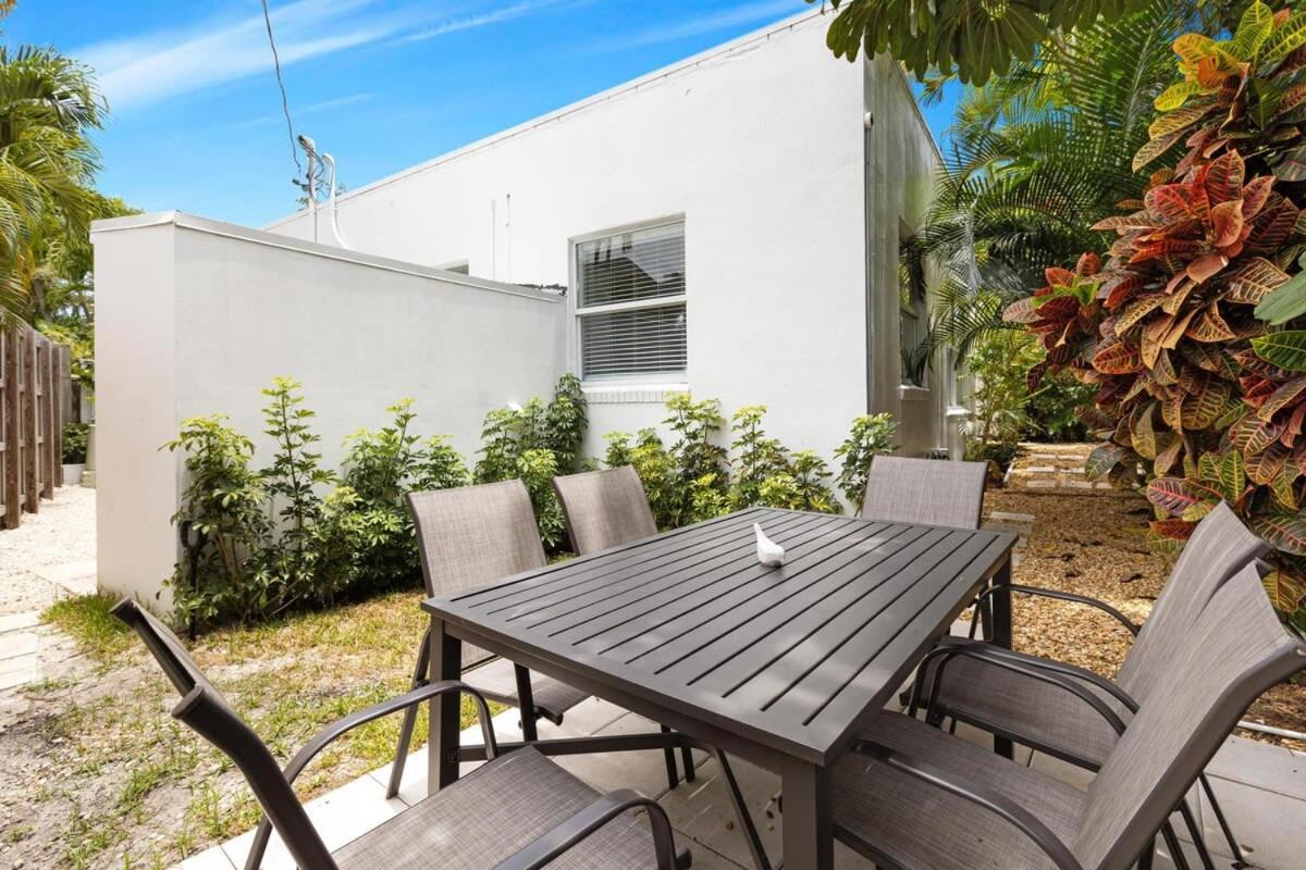 Charming 2 Bedroom Apartment In Victoria Park フォート・ローダーデール エクステリア 写真