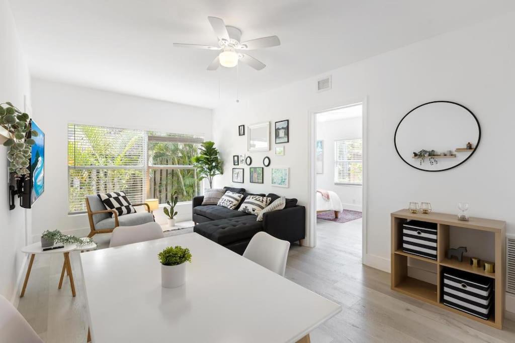 Charming 2 Bedroom Apartment In Victoria Park フォート・ローダーデール エクステリア 写真